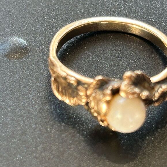 14K Gold Pearl Leaf Motif Antiqued Vintage Ring Thick Band Personal Collection 7 - Picture 3 of 16